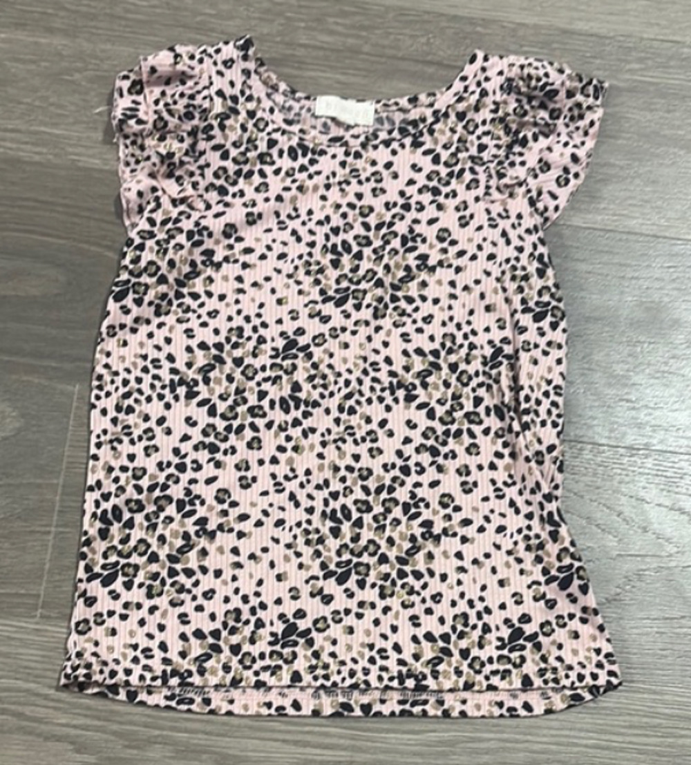 btween shirt girls size 8 pink Leopard print